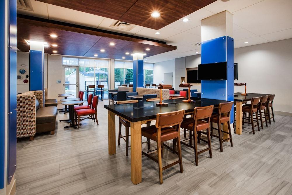 Holiday Inn Express Radcliff Fort Knox By Ihg Zewnętrze zdjęcie