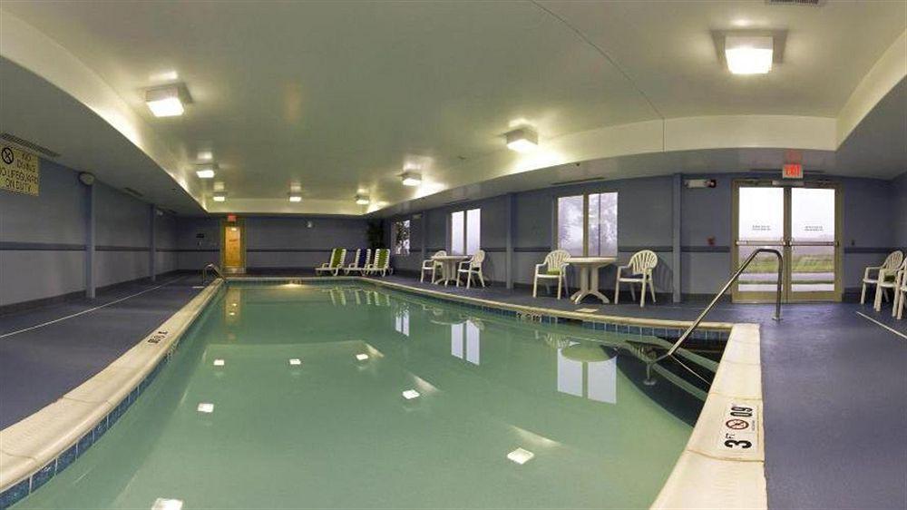 Holiday Inn Express Radcliff Fort Knox By Ihg Zewnętrze zdjęcie