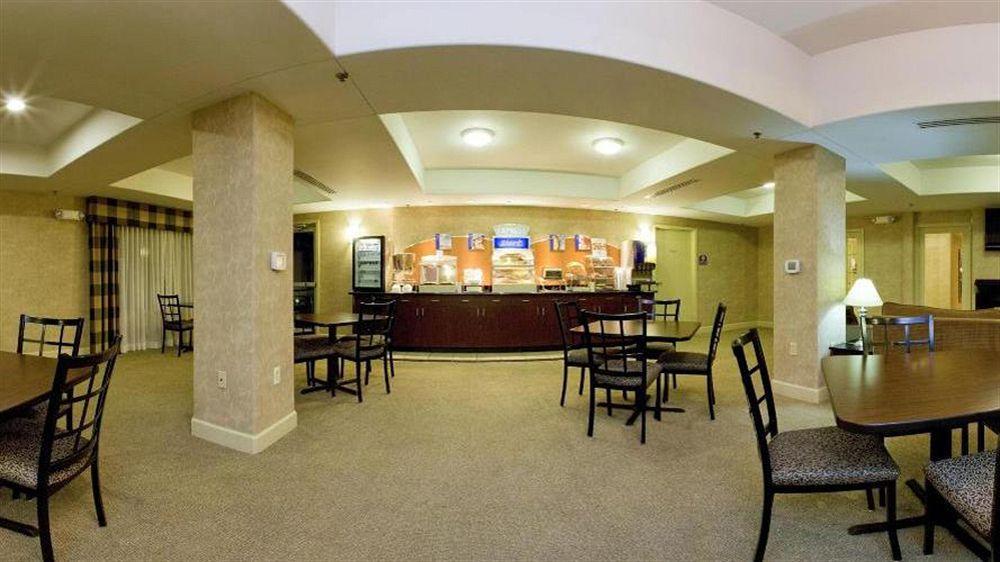 Holiday Inn Express Radcliff Fort Knox By Ihg Zewnętrze zdjęcie