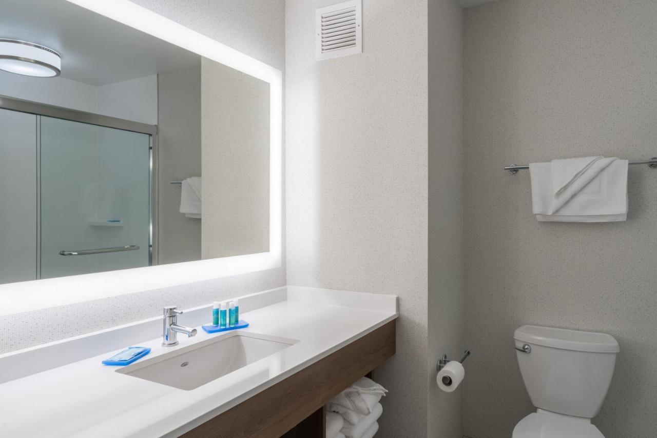 Holiday Inn Express Radcliff Fort Knox By Ihg Zewnętrze zdjęcie