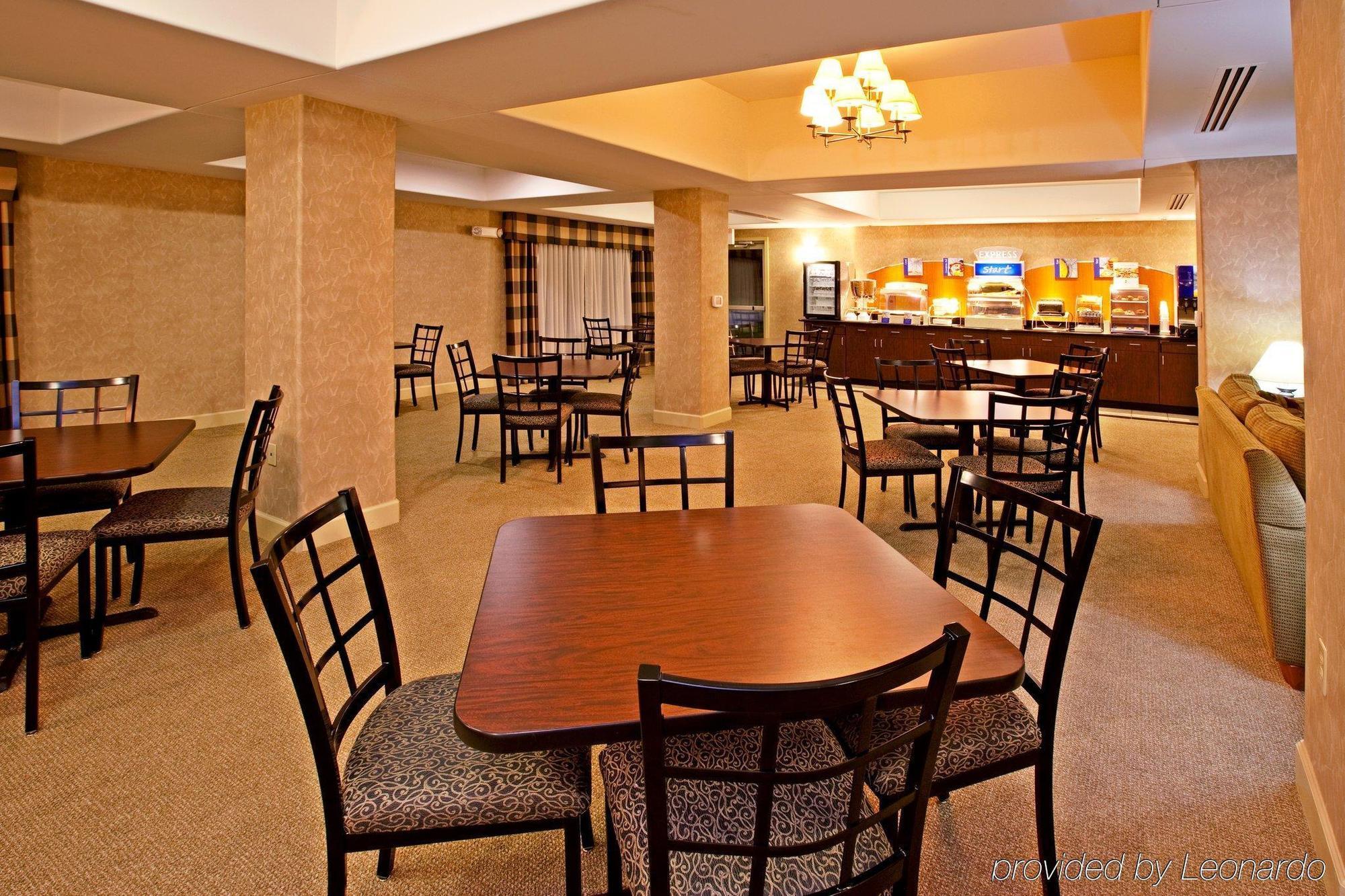 Holiday Inn Express Radcliff Fort Knox By Ihg Zewnętrze zdjęcie