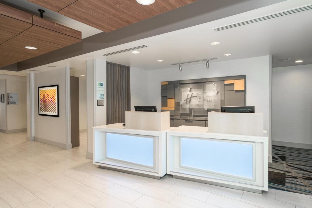 Holiday Inn Express Radcliff Fort Knox By Ihg Zewnętrze zdjęcie